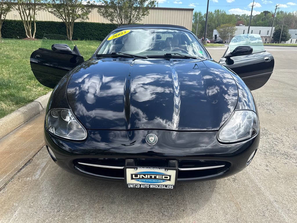 Used 2003 Jaguar XK8 Convertible RWD image 9