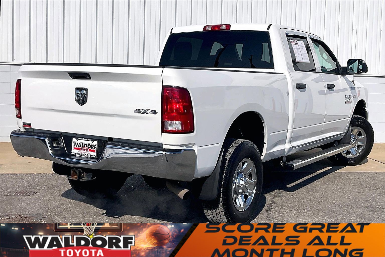 Used 2018 RAM 3500 Tradesman w/ Chrome Appearance Group image 17