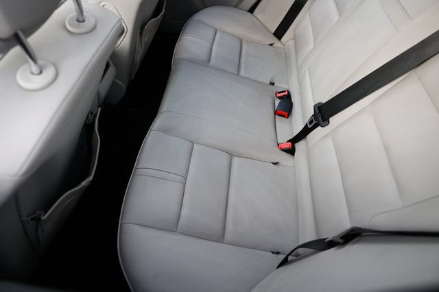 Used 2010 Mercedes-Benz GLK 350 2WD w/ Multimedia Pkg image 13
