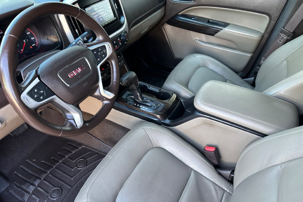 Used 2015 GMC Canyon SLT AWD/4WD image 12