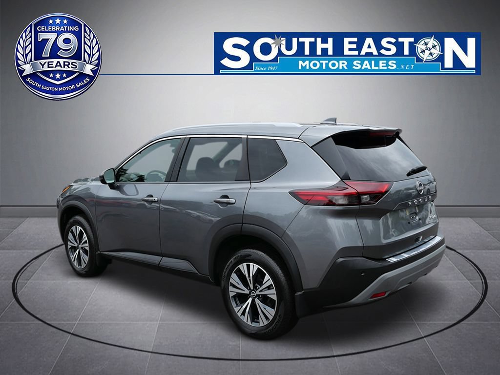 Used 2022 Nissan Rogue SV w/ SV Premium Package AWD/4WD image 5