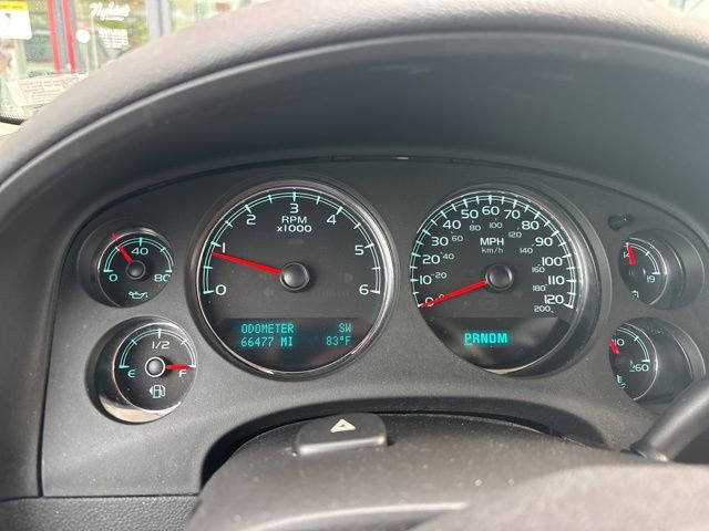 Used 2010 GMC Yukon XL Denali image 3