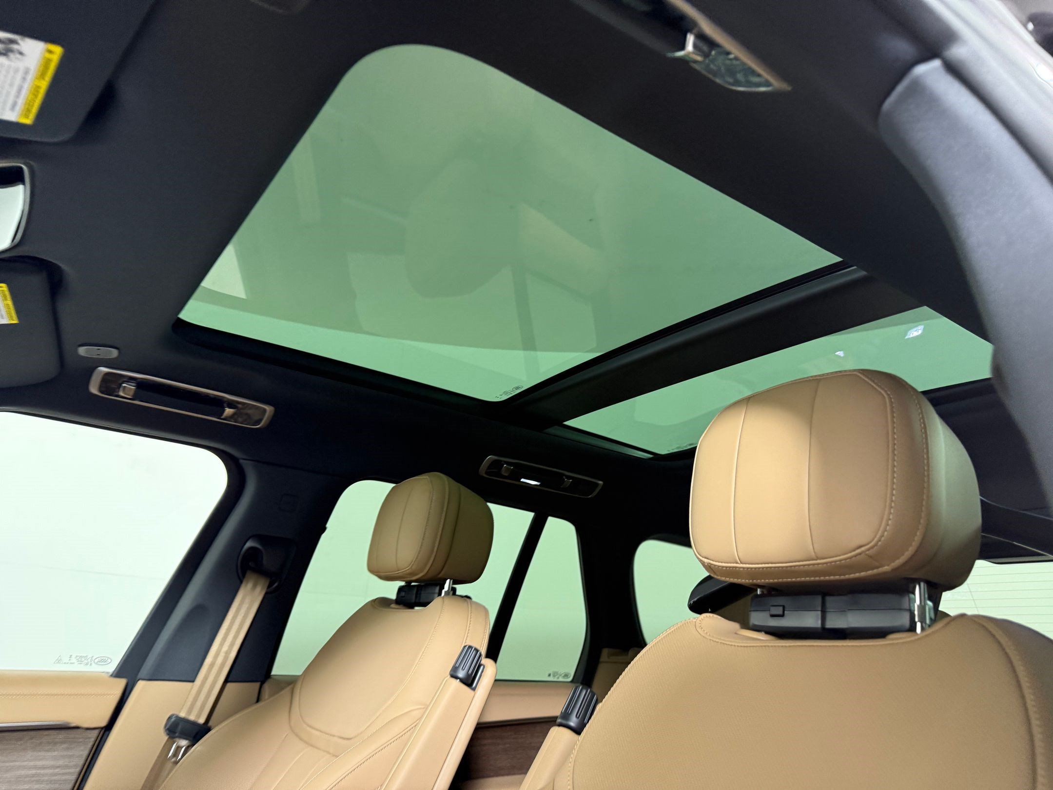 New 2026 Land Rover Range Rover SE AWD/4WD image 23