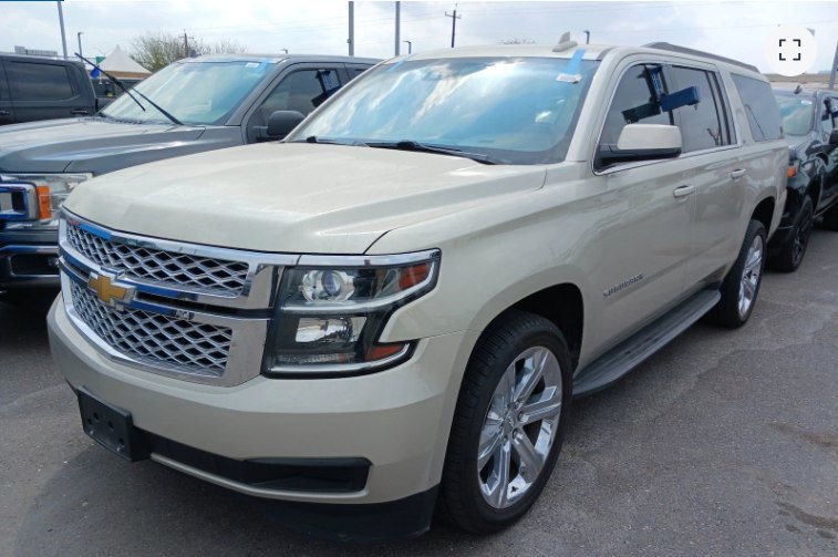 Used 2016 Chevrolet Suburban LT RWD image 2