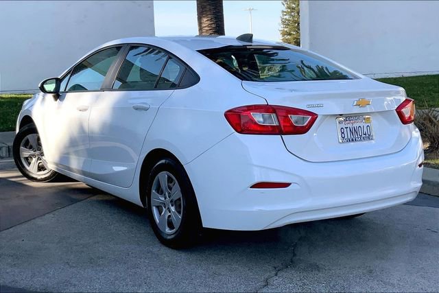 Used 2017 Chevrolet Cruze LS image 12