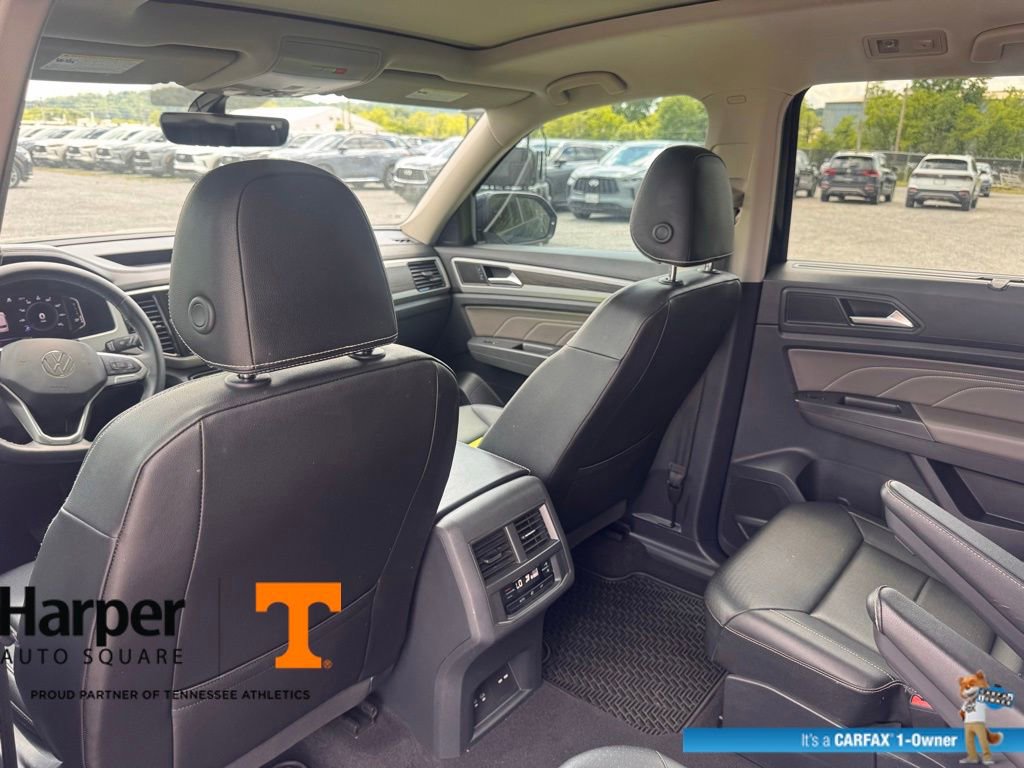 Used 2023 Volkswagen Atlas SE w/ Panoramic Sunroof Package AWD/4WD image 11