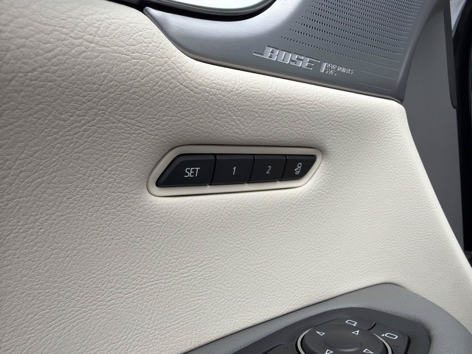 Used 2024 Cadillac XT5 Premium Luxury AWD/4WD image 18