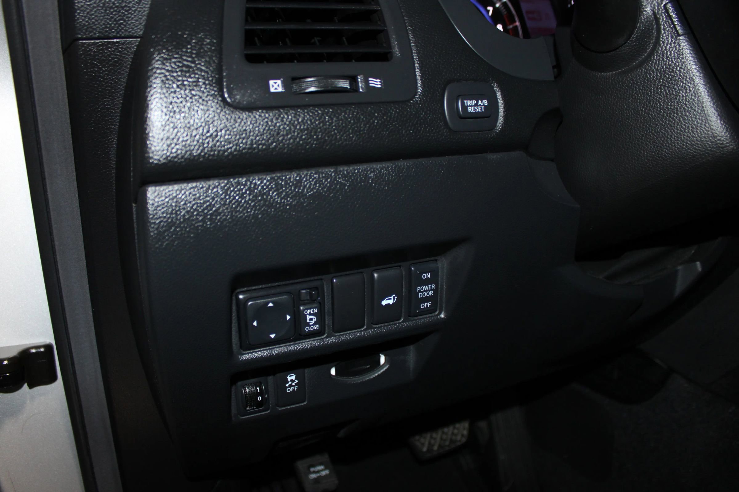 Used 2014 INFINITI QX70 3.7 image 18