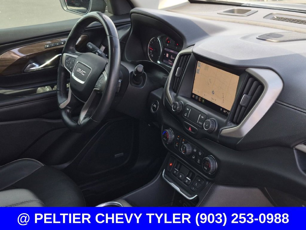 Used 2020 GMC Terrain Denali w/ Denali Premium Package AWD/4WD image 9