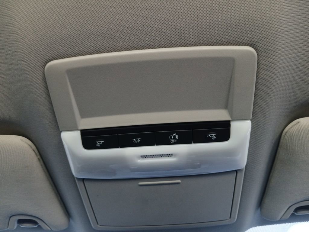 Used 2024 Nissan Altima 2.5 SR FWD image 7