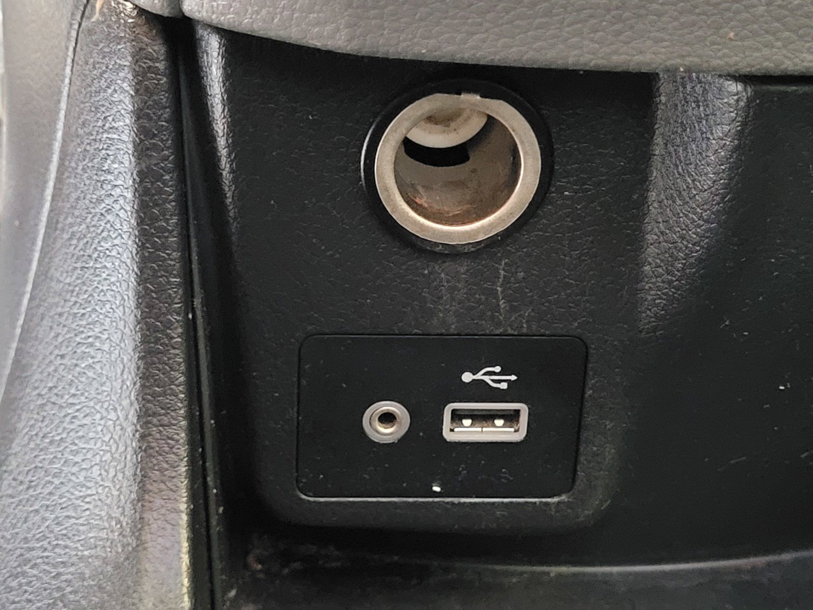 Used 2021 Nissan NV200 SV w/ Back Door Glass Package FWD image 14