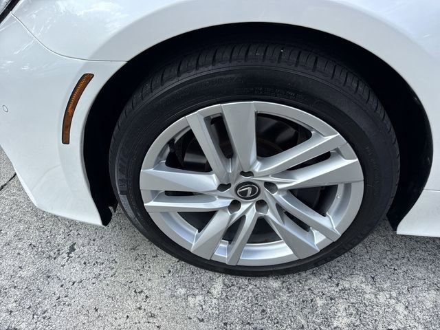 Used 2024 Lexus RC 300 w/ Premium Package RWD image 10