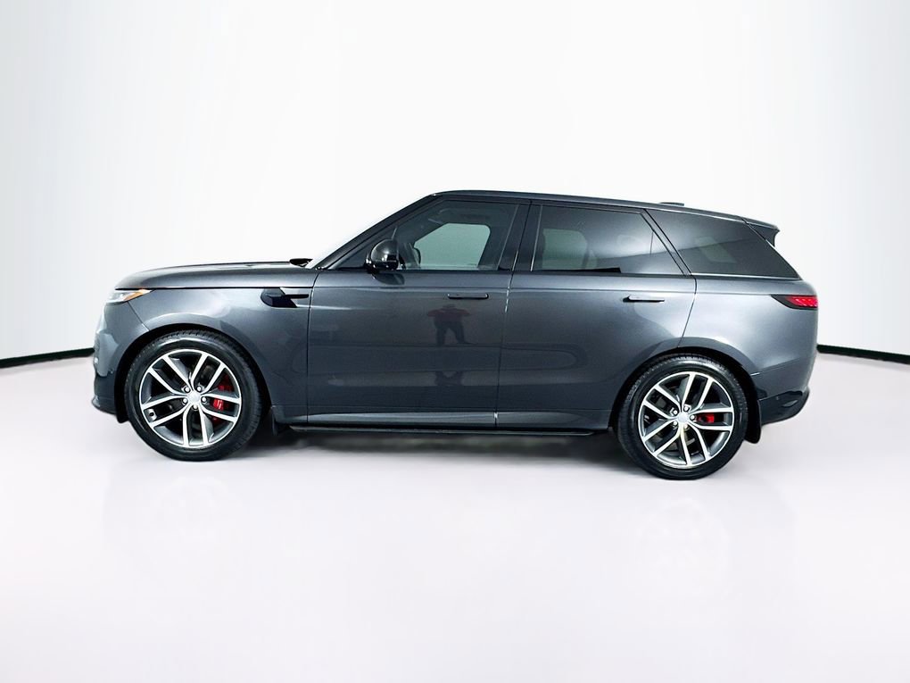 Used 2023 Land Rover Range Rover Sport SE Dynamic image 6
