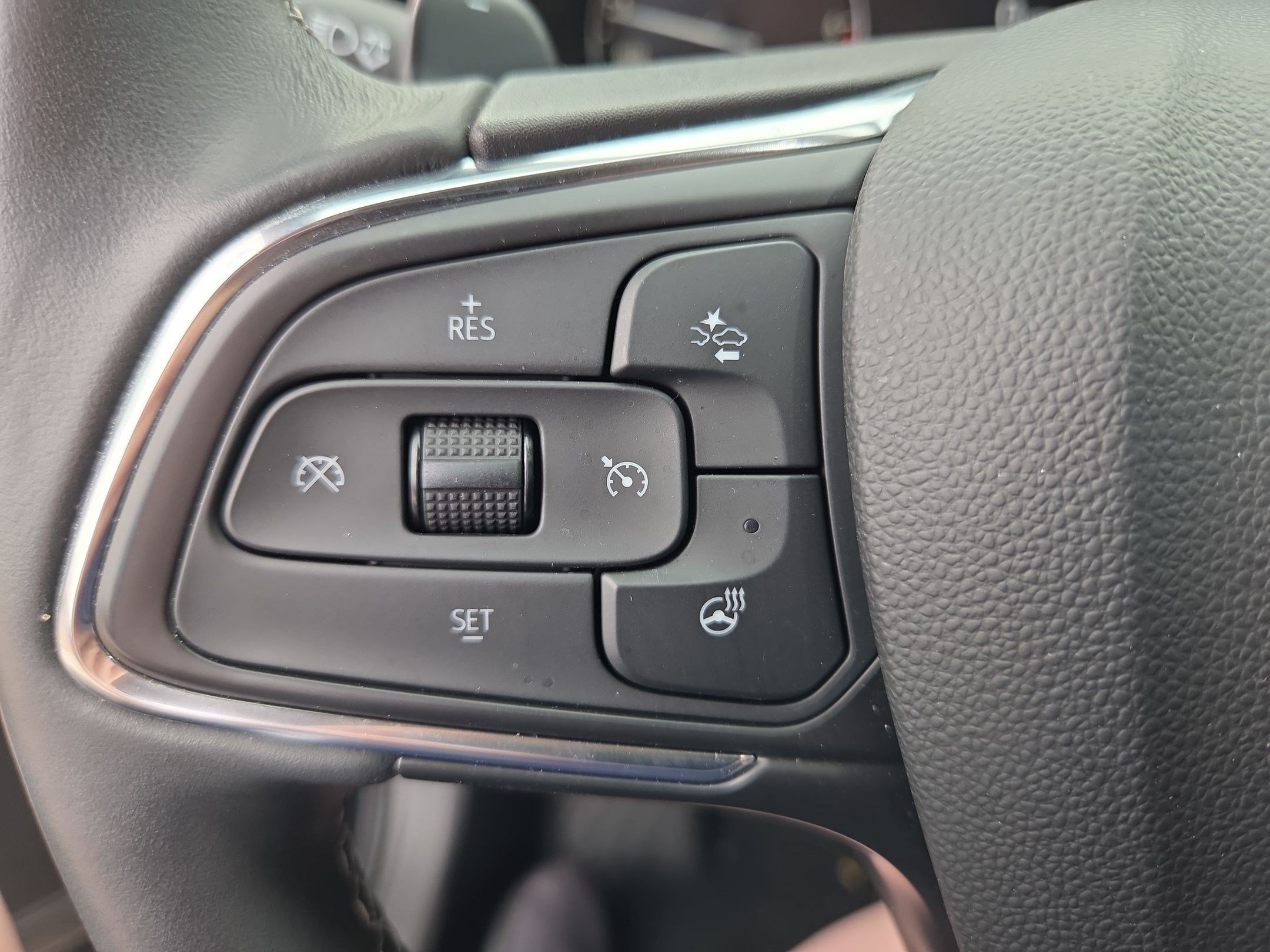 Certified 2022 Buick Envision Preferred FWD image 15