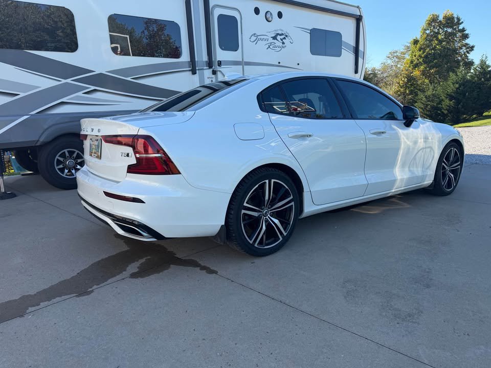 Used 2021 Volvo S60 T5 R-Design AWD/4WD image 10