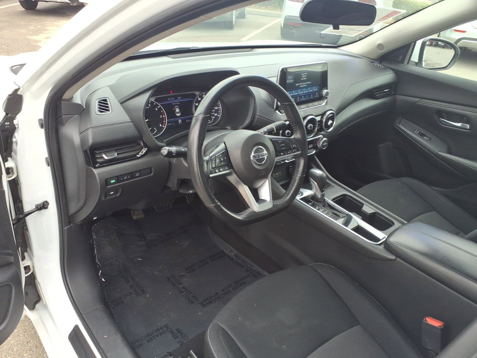 Certified 2022 Nissan Sentra SV w/ All-Weather Package FWD image 15