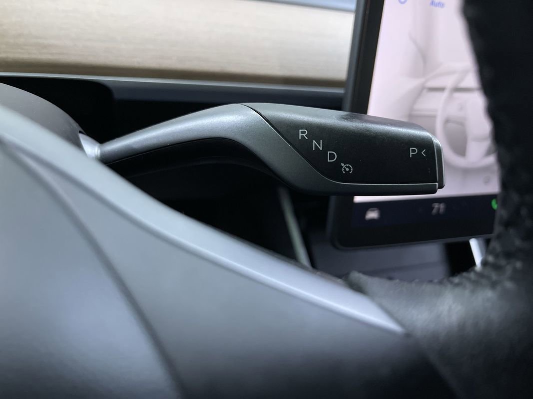 Used 2020 Tesla Model Y Performance image 24