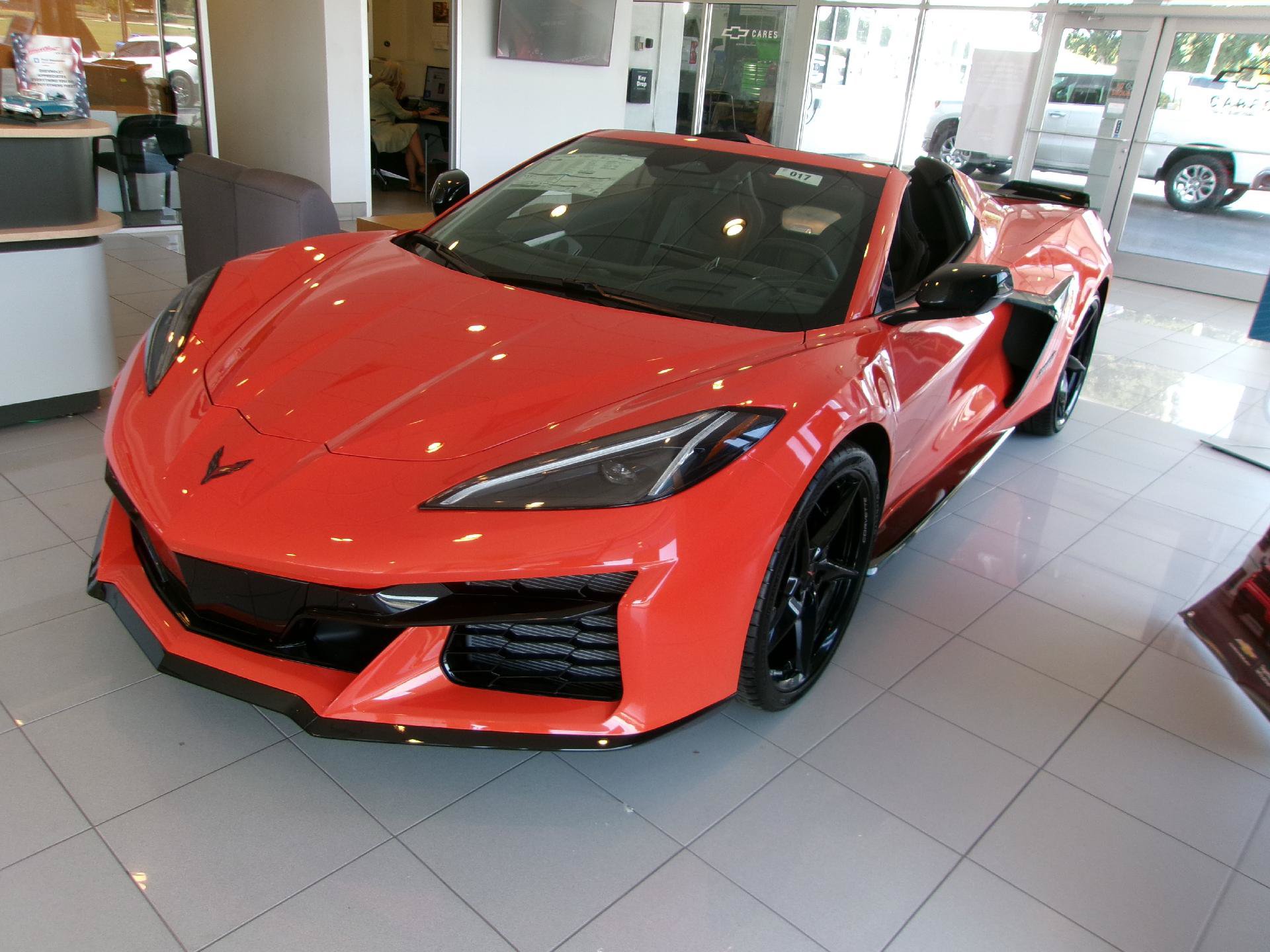 New 2027 Chevrolet Corvette Grand Sport RWD image 4