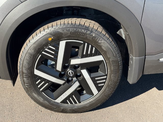 New 2027 Nissan Kicks SV w/ Cold Weather Package FWD image 28