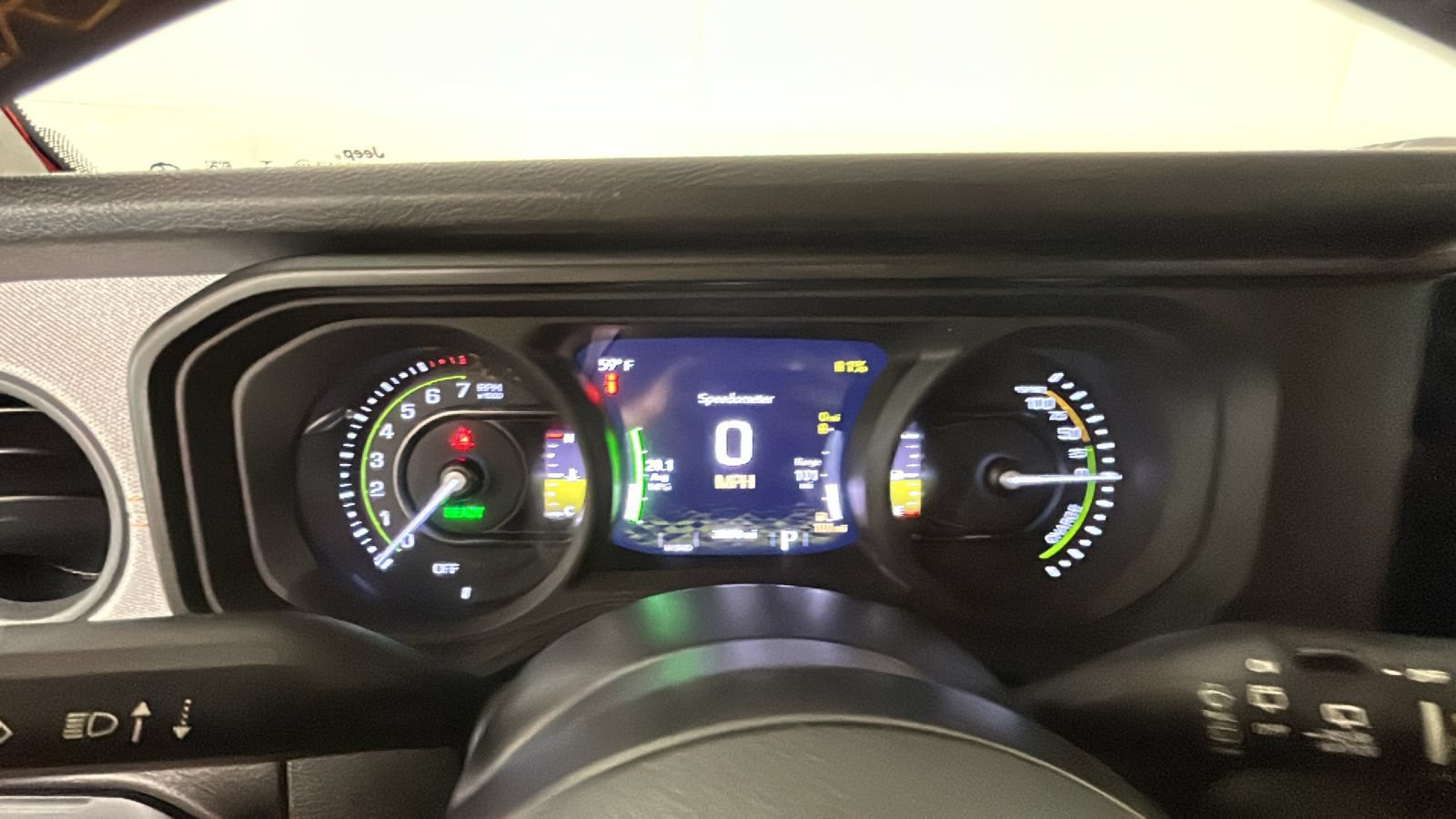 Used 2024 Jeep Wrangler Unlimited w/ Convenience Group AWD/4WD image 21