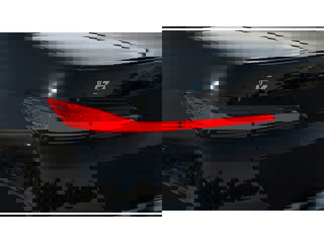 New 2026 BMW i7 xDrive60 w/ Executive Package AWD/4WD image 8