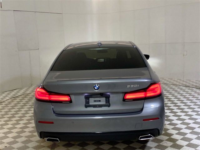 Used 2023 BMW 530i 530i w/ Premium Package image 18