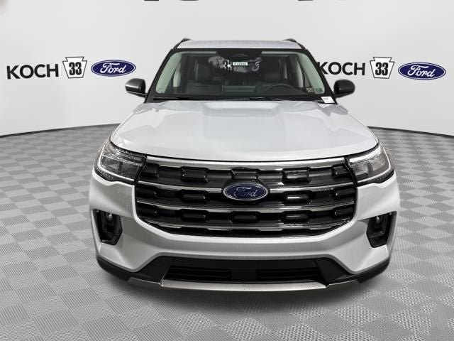 New 2026 Ford Explorer Active w/ Active Comfort Package AWD/4WD image 2