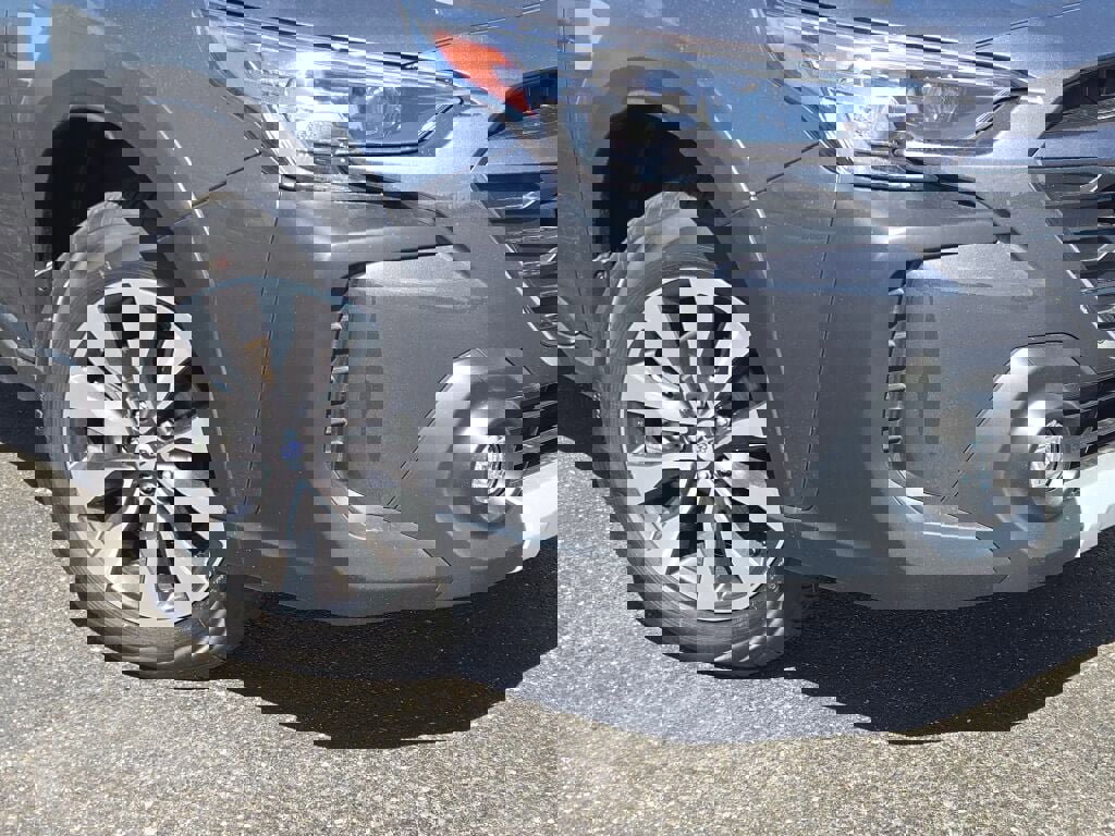 Certified 2025 Subaru Outback Touring XT w/ Popular Package #2 image 3