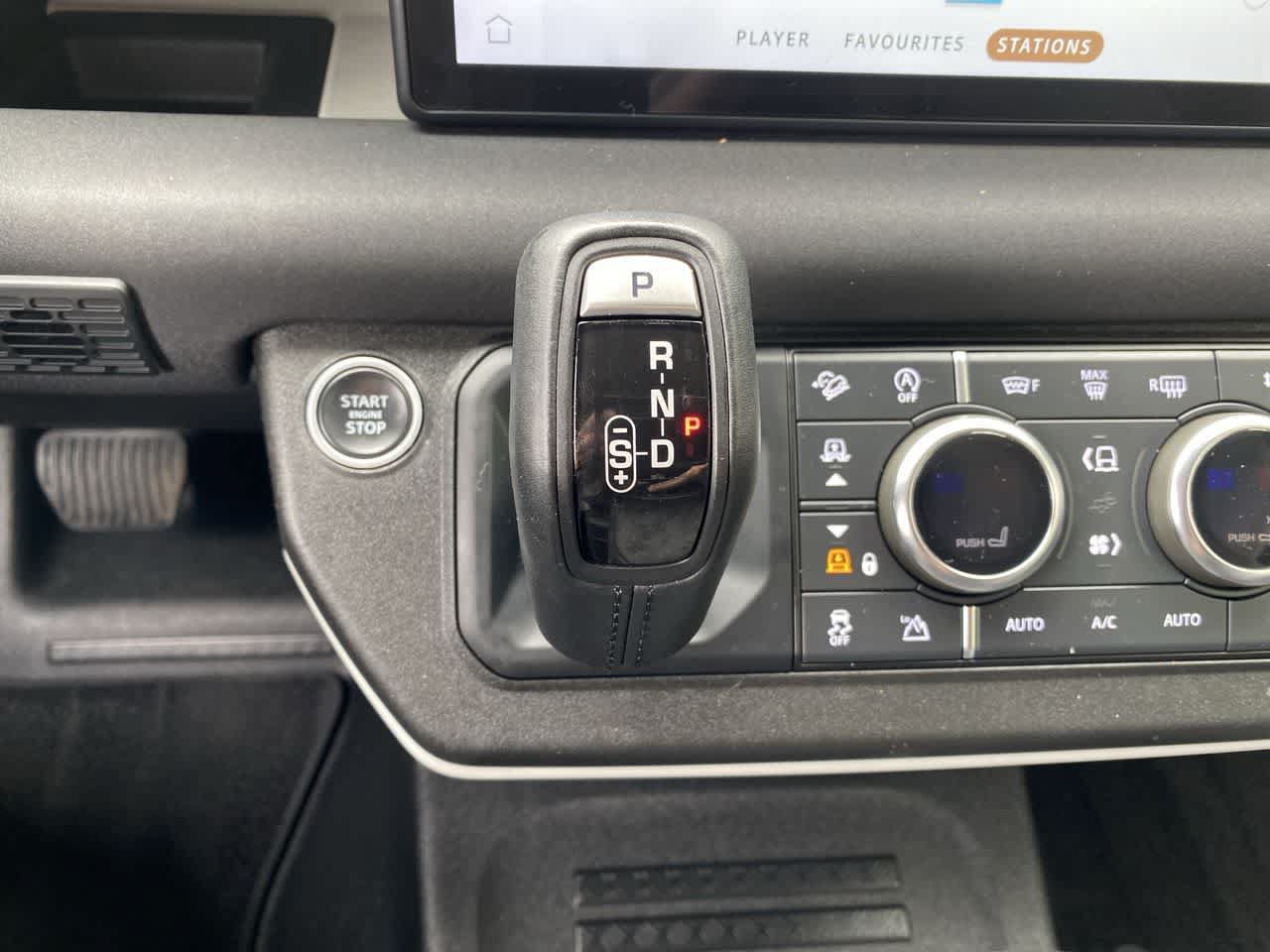 Used 2021 Land Rover Defender 90 First Edition AWD/4WD image 25