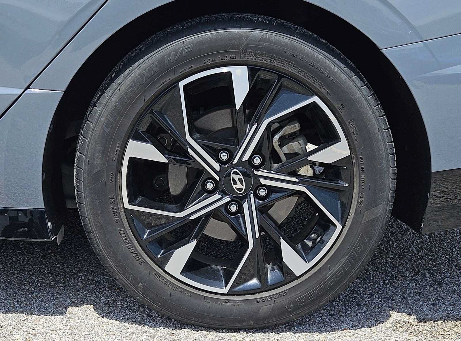 Used 2024 Hyundai Sonata SEL FWD image 11