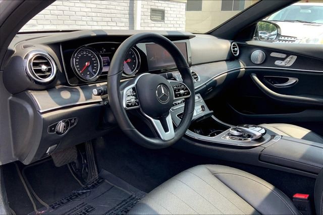 Used 2019 Mercedes-Benz E 300 4MATIC image 14