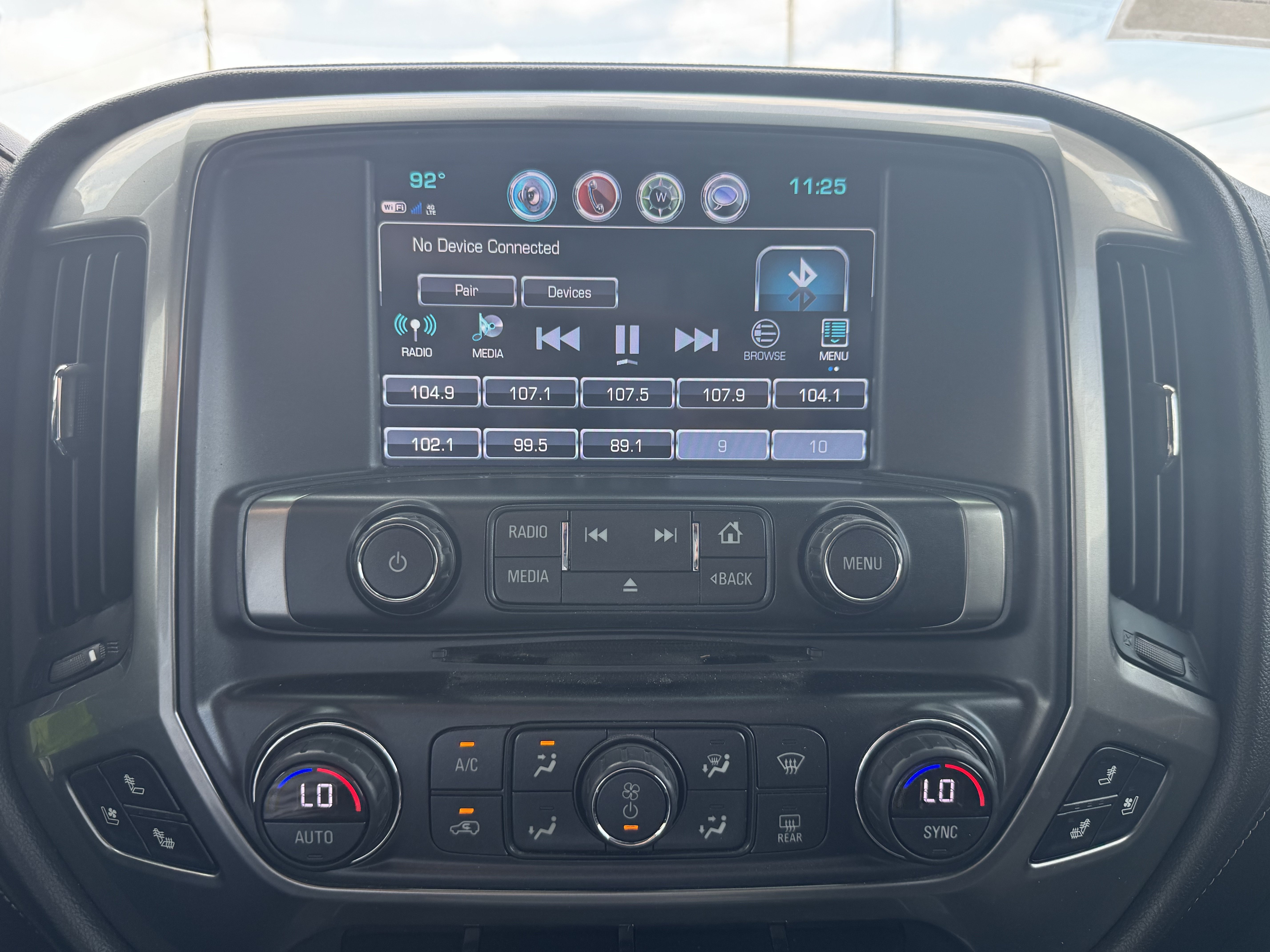 Used 2018 Chevrolet Silverado 1500 LTZ w/ Texas Edition AWD/4WD image 12