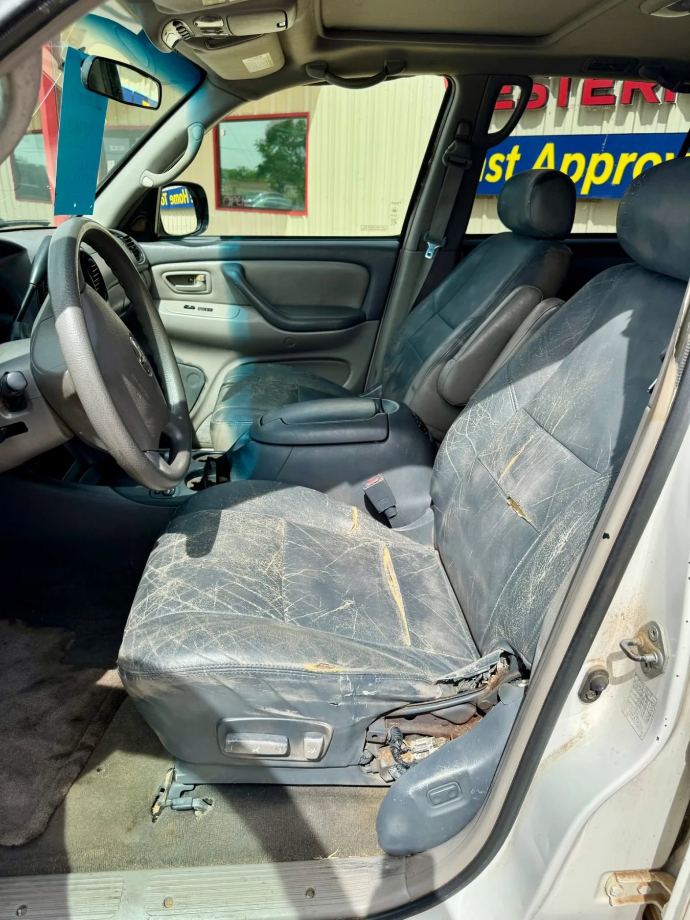 Used 2003 Toyota Sequoia SR5 RWD image 9