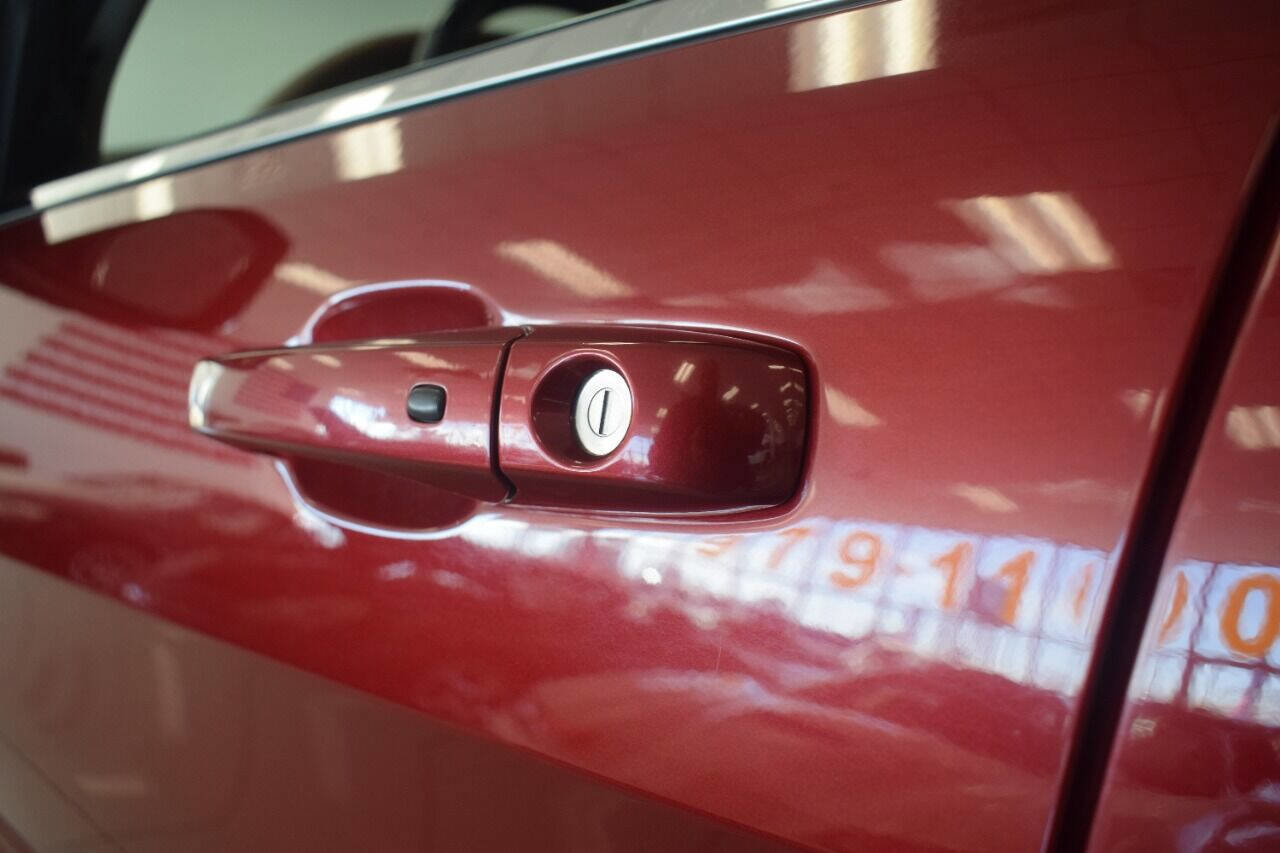 Used 2015 Jeep Grand Cherokee Summit w/ Platinum Series Group image 11