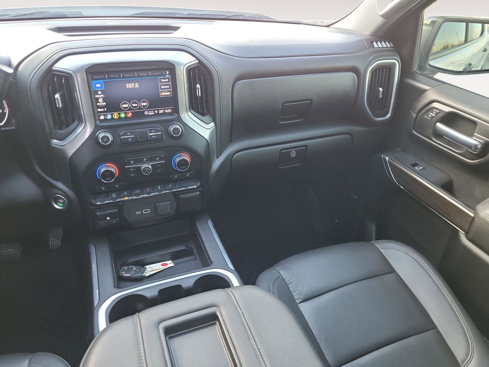 Used 2021 Chevrolet Silverado 1500 LT Trail Boss w/ Convenience Package II image 12