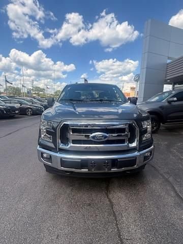 Used 2017 Ford F150 XLT AWD/4WD image 2