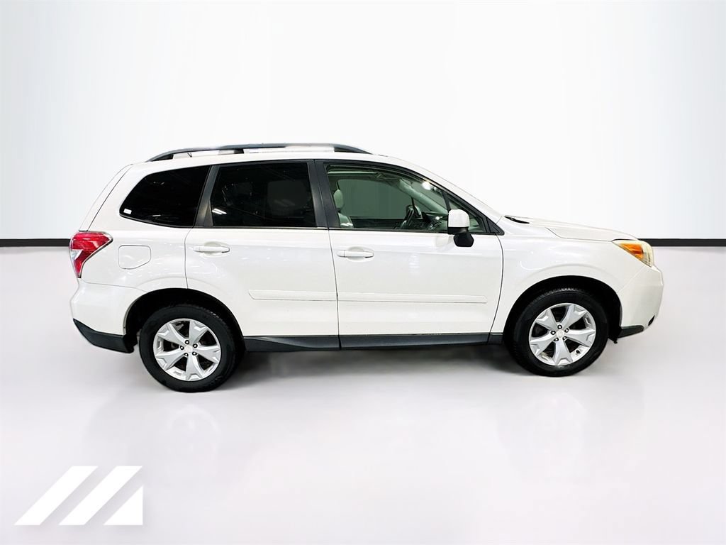 Used 2015 Subaru Forester 2.5i Premium w/ Popular Package #2 AWD/4WD image 4
