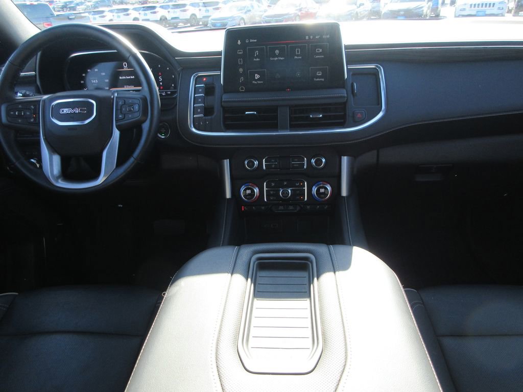Certified 2023 GMC Yukon SLT w/ SLT Luxury Package image 17