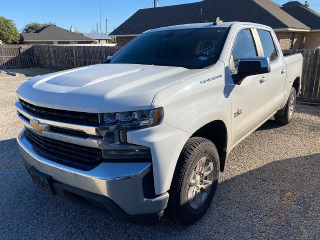 Used 2020 Chevrolet Silverado 1500 LT w/ Texas Edition RWD image 2