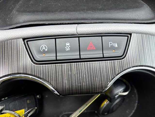 Used 2020 GMC Acadia SLT w/ Driver Alert Package II AWD/4WD image 25