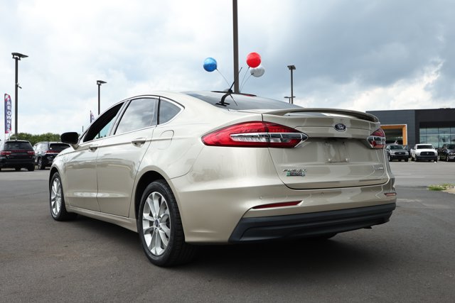 Used 2019 Ford Fusion Energi Titanium FWD image 8