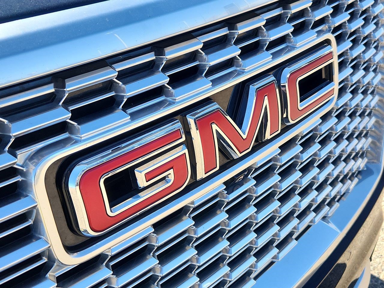 Used 2024 GMC Yukon Denali image 24