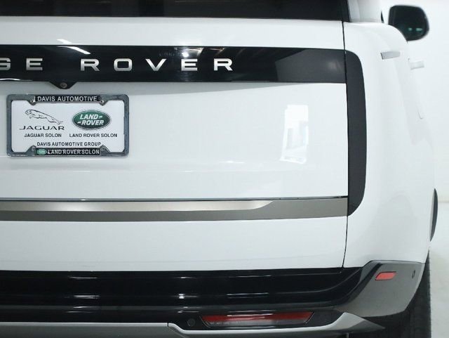 Used 2024 Land Rover Range Rover SE AWD/4WD image 43