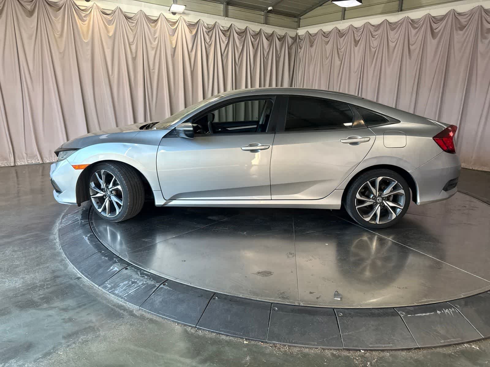 Used 2019 Honda Civic LX image 8