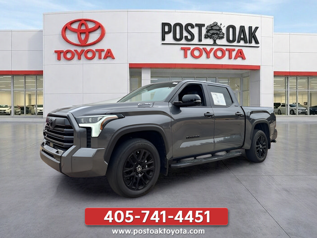 Used 2025 Toyota Tundra Limited AWD/4WD image 7