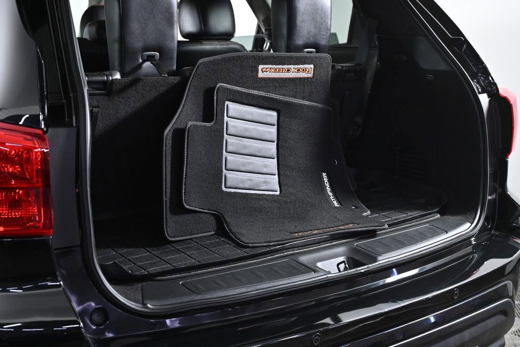 Used 2019 Nissan Pathfinder SL image 36