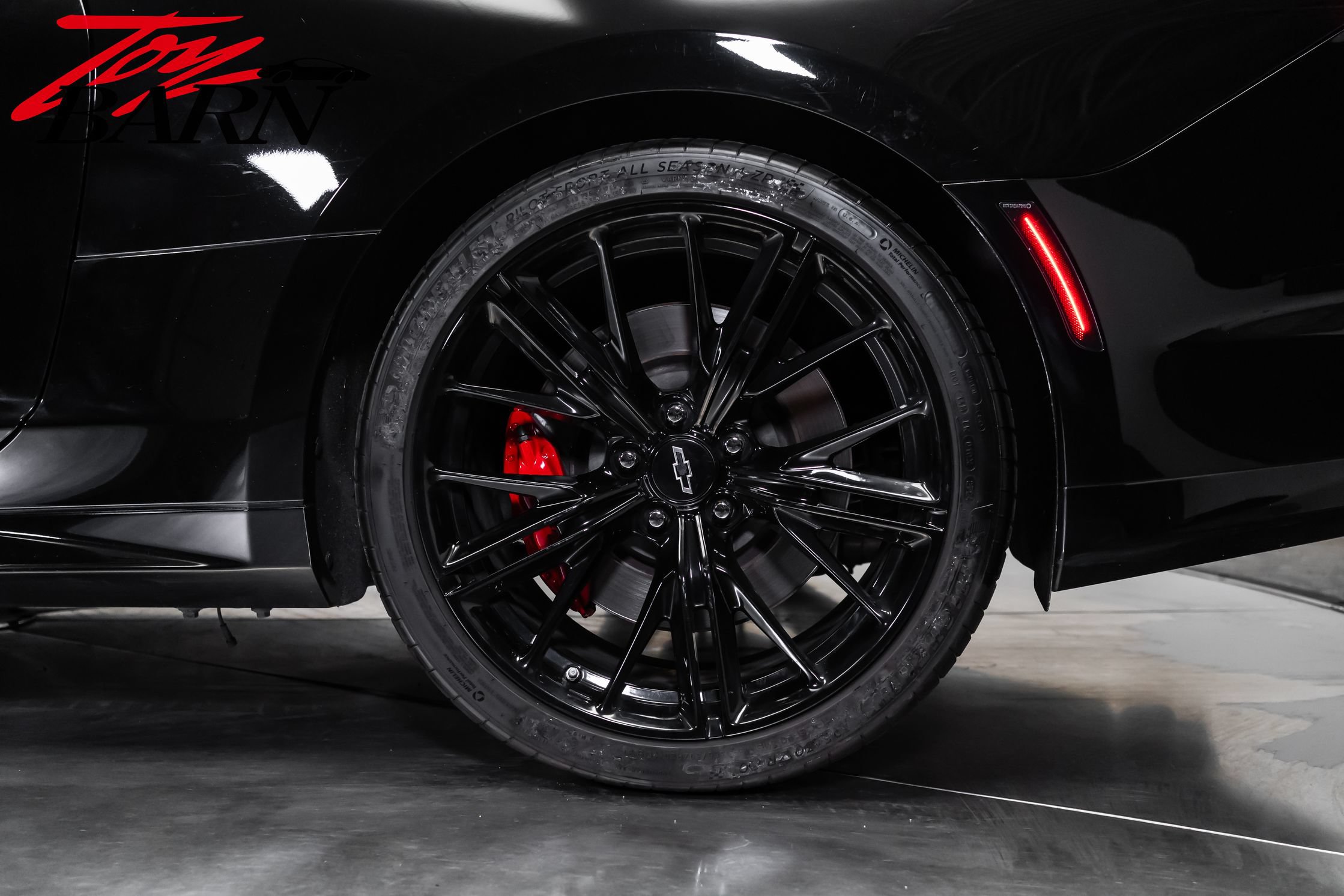 Used 2022 Chevrolet Camaro ZL1 RWD image 22