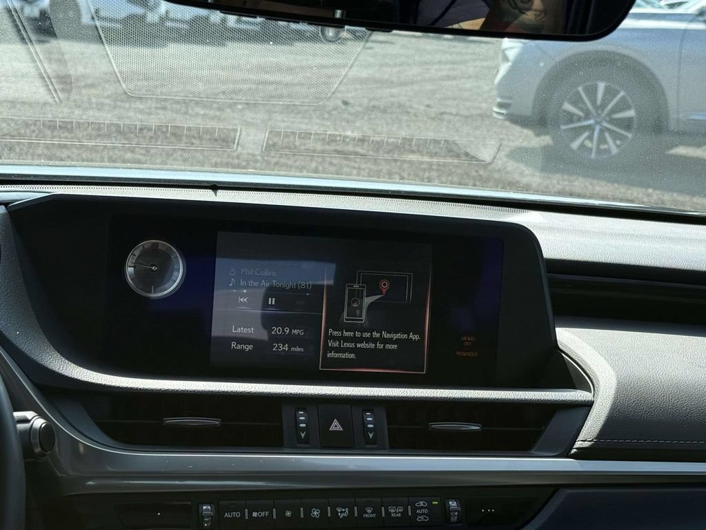 Used 2020 Lexus ES 350 w/ Premium Package FWD image 10