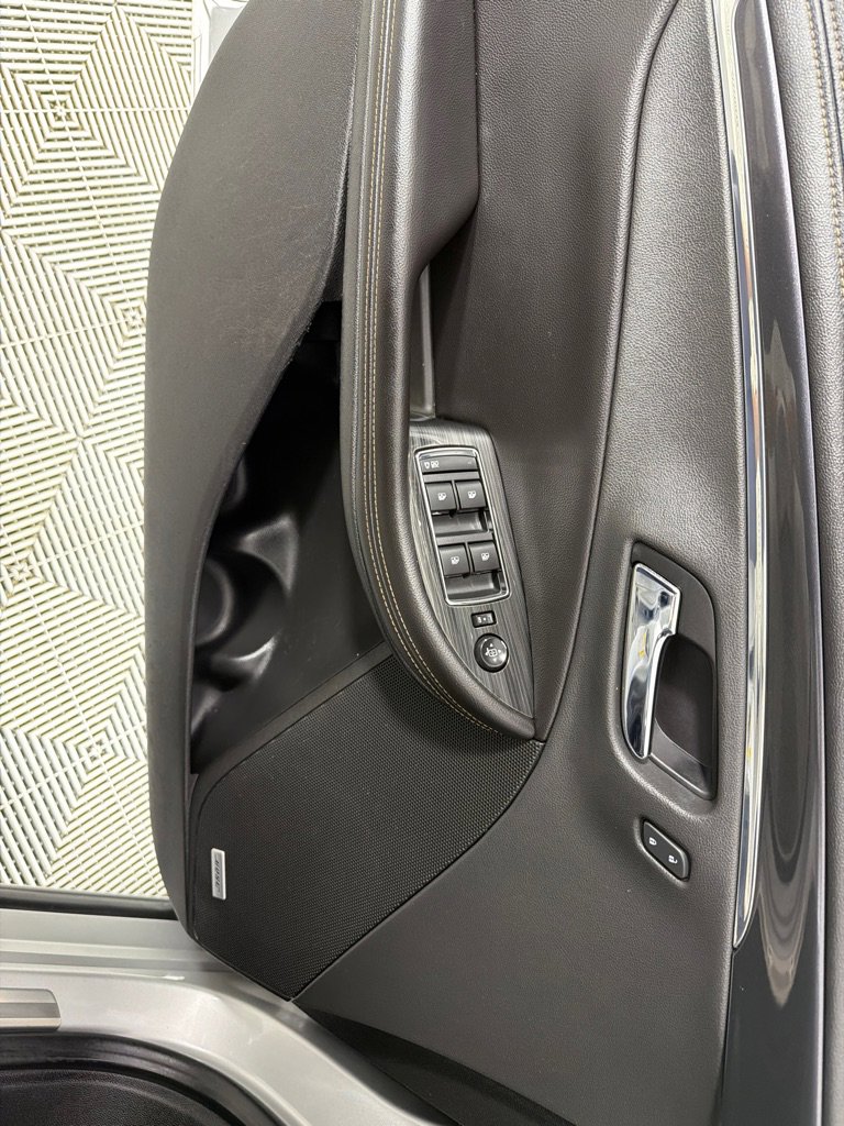 Used 2020 Chevrolet Impala Premier FWD image 10
