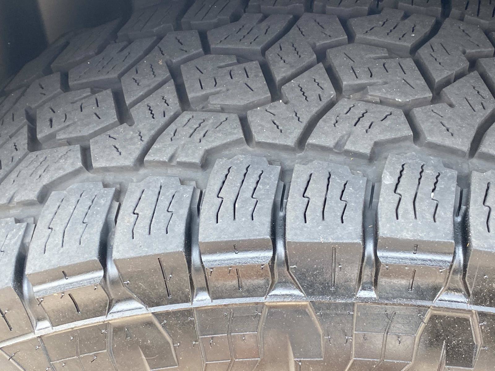 Used 2018 Jeep Wrangler Unlimited Sport AWD/4WD image 15